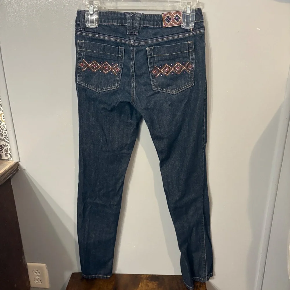 Arizona Embroidered Jeans‎ Dark Wash Purple Pink Rhinestone Design (Girls 14)